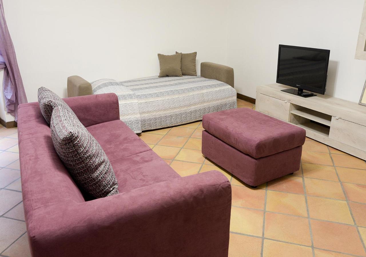 Colosseum Comfortable Apartment Рим Екстер'єр фото