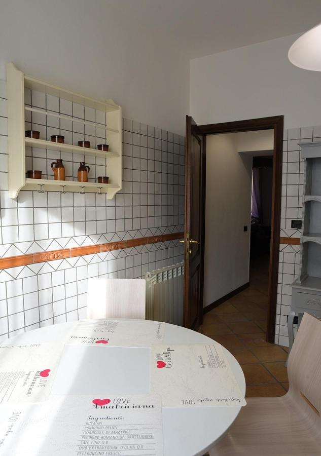 Colosseum Comfortable Apartment Рим Екстер'єр фото