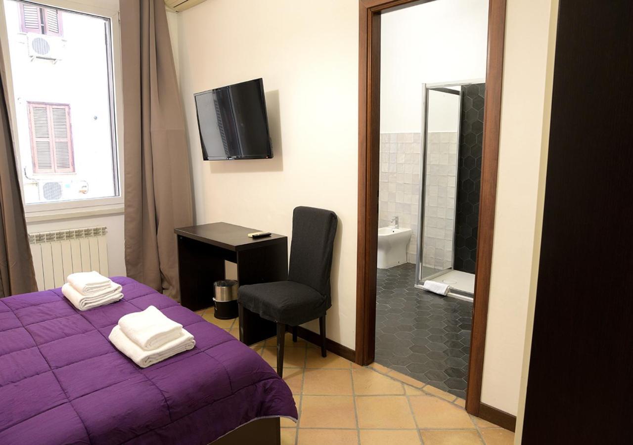 Colosseum Comfortable Apartment Рим Екстер'єр фото