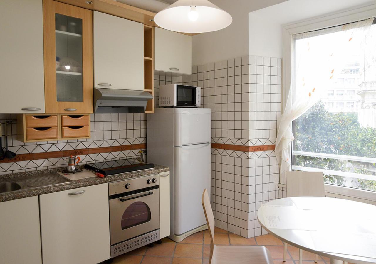 Colosseum Comfortable Apartment Рим Екстер'єр фото